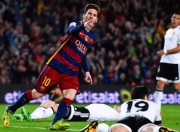 问鼎娱乐-包含梅西在美国队比赛中连败，精彩发挥引发热议！的词条