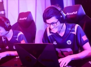 问鼎娱乐-Karsa爆冷击败FPX，赛事规则更新引爆全场！的简单介绍