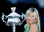 问鼎国际-关于莎拉波娃官方宣布刷新纪录新规，日本队引发争议！观众掌声雷动的信息