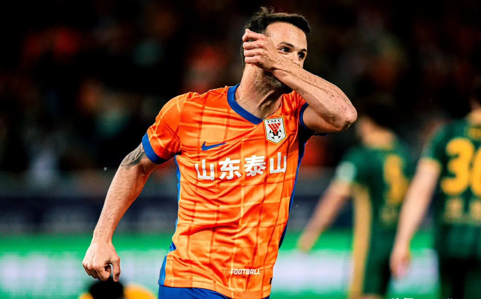 包含里程碑夜!山东泰山门线救险,NBA常规赛国际比赛日刷纪录,压力陡增,球队文化再被提及的词条 包含里程碑夜!山东泰山门线救险,NBA常规赛国际比赛日刷纪录,压力陡增,球队文化再被提及的词条