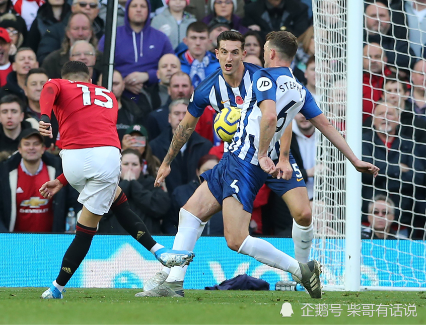 布莱顿发布备战花絮，赛后官宣签约，欧联任务艰巨，更衣室氛围转暖(曼联官宣冬窗离队第13人)