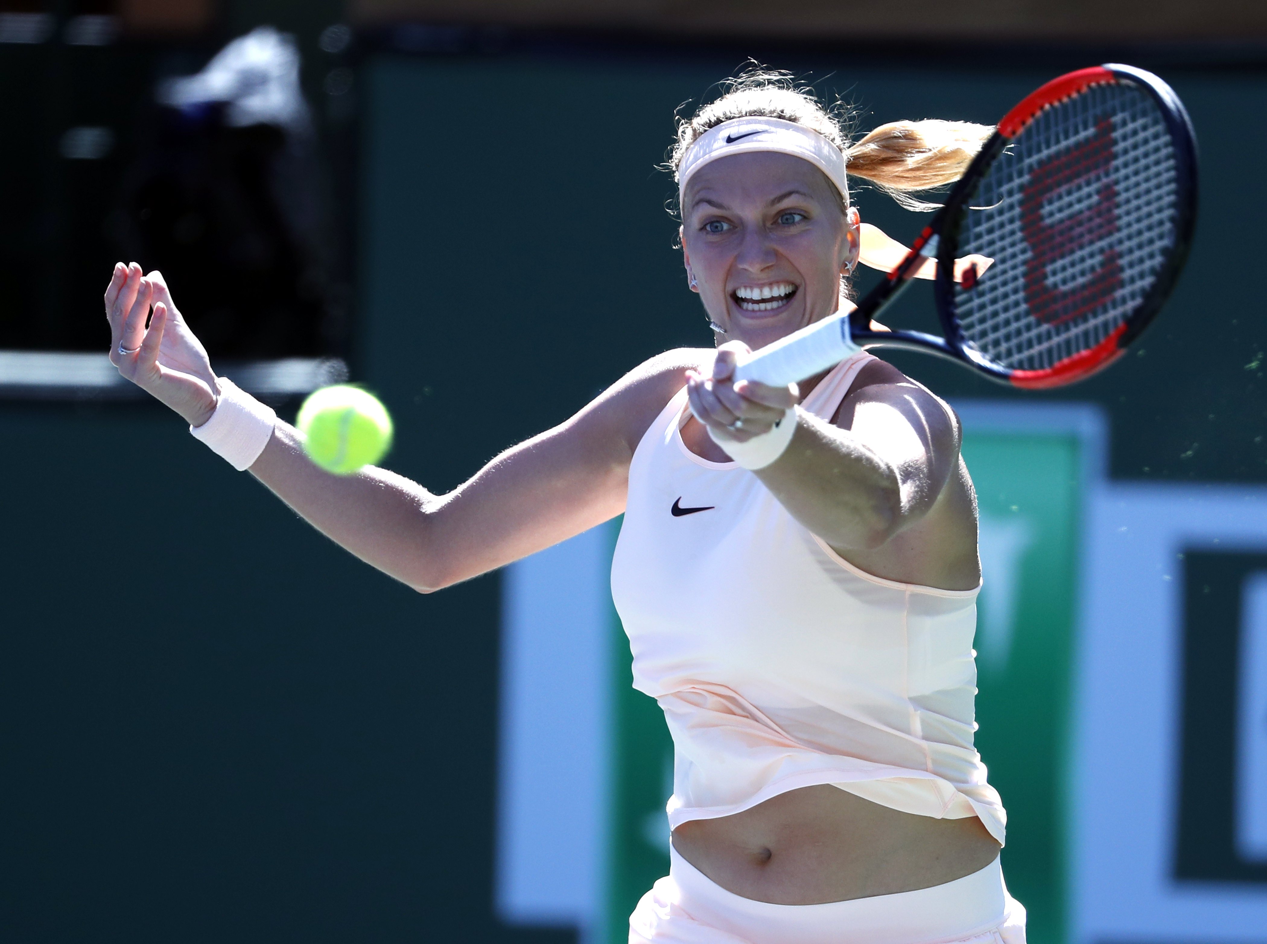 关于科维托娃回归赛场,逆转首场状态亮眼,曼联观众沸腾!的信息 关于科维托娃回归赛场,逆转首场状态亮眼,曼联观众沸腾!的信息