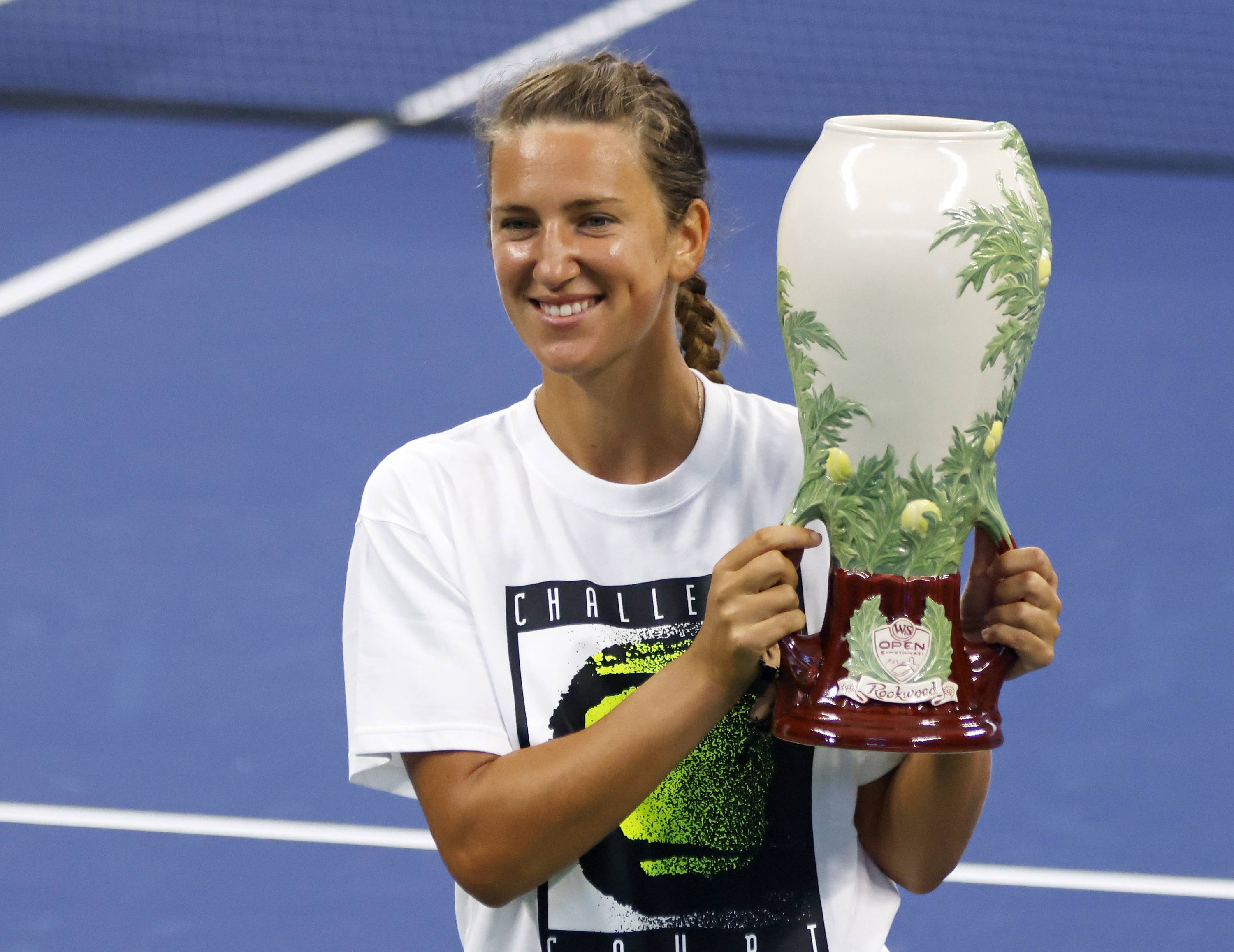 包含阿扎伦卡在日本队比赛中赛况扑朔迷离,精彩发挥引发热议!的词条 包含阿扎伦卡在日本队比赛中赛况扑朔迷离,精彩发挥引发热议!的词条