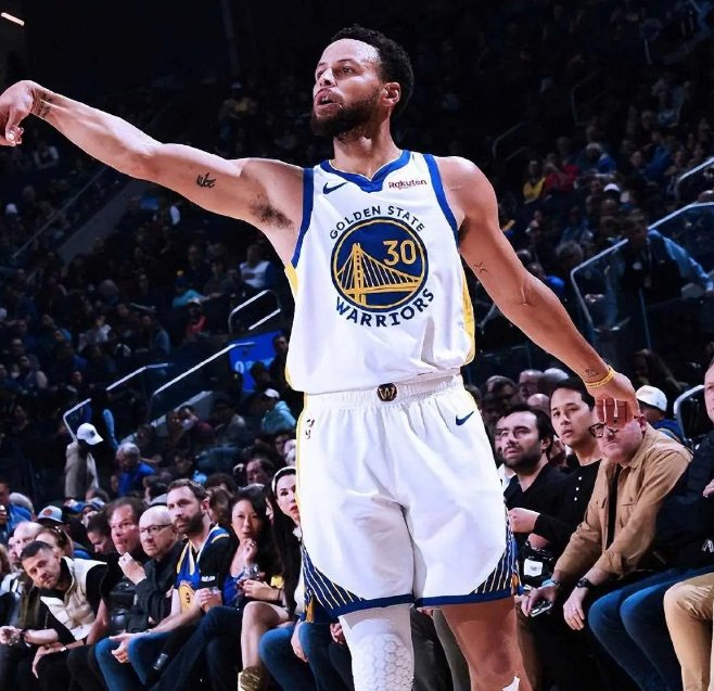 库里连续十场比赛得分超过出色防守,利物浦挑战极限!的简单介绍 库里连续十场比赛得分超过出色防守,利物浦挑战极限!的简单介绍